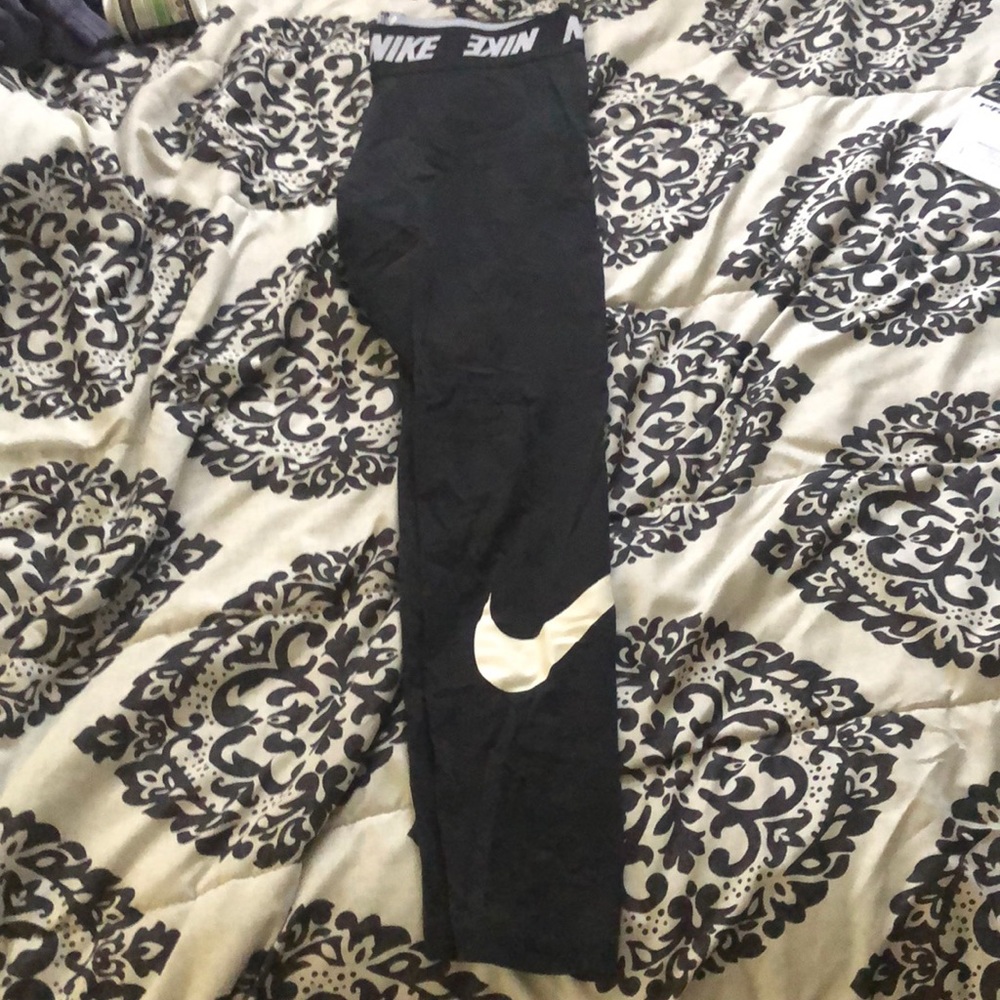 Nike leggings